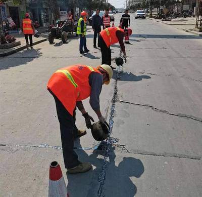 市公路建设养护中心全力以赴迎国评