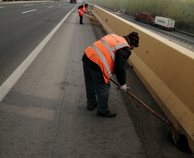 衡水市交通运输局 交通新闻 人勤春不负 养路正当时--衡水干线公路春季养护服务工作综述