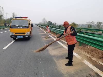 【南漳公路中心】打好秋季公路养护“四张牌”