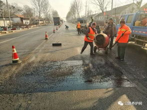 公路养护网 这条路的网裂用这样低成本方法处治,效果你马上看下