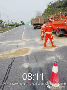 五一 不放松,公路养护时时处处在线