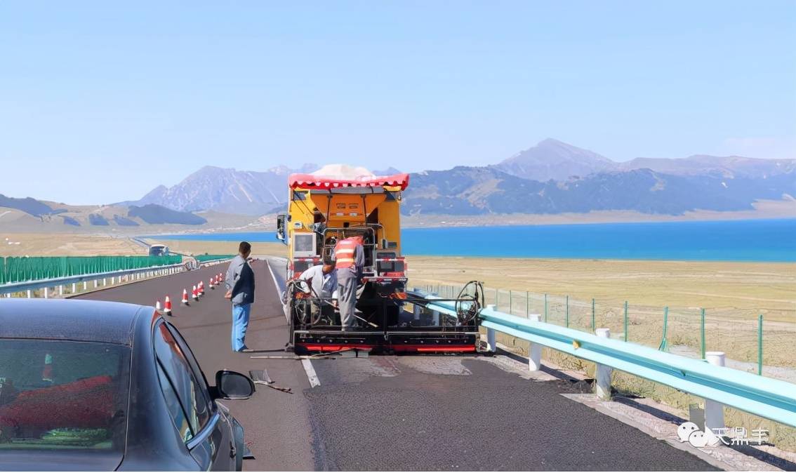 心系出行,东方雨虹守护道路交通安全